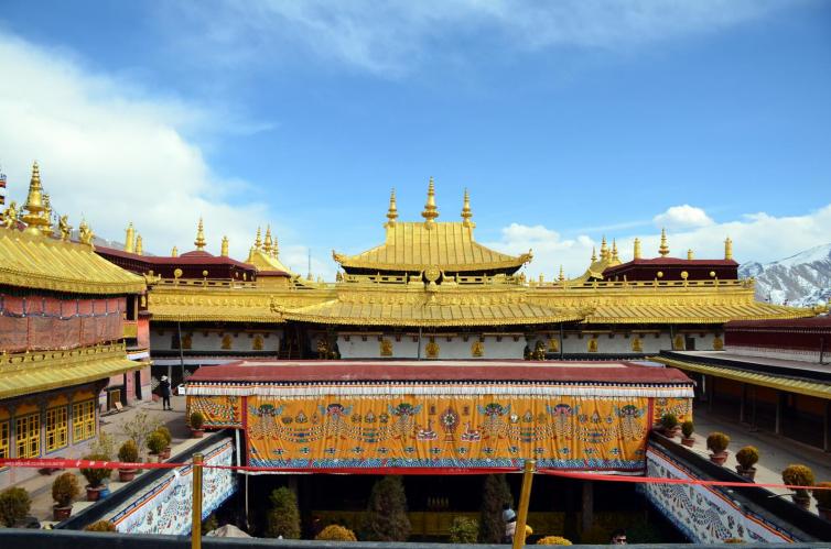 西藏6个著名自驾游景点推荐，西藏自驾游这几个绝美圣地错过后悔一辈子!
