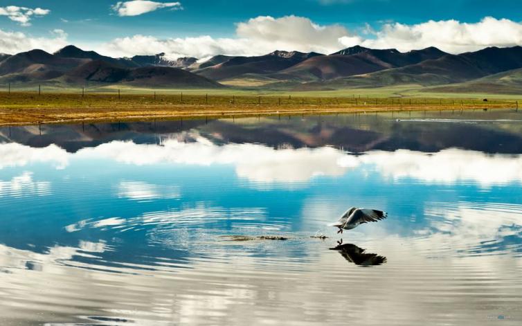 暑期西藏周边自驾游游去哪里好玩，9个西藏自驾游壮观景点攻略推荐