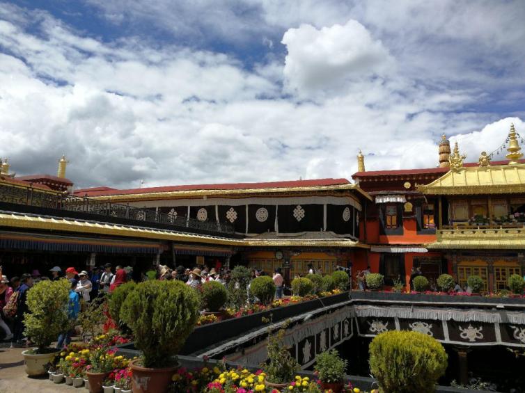 西藏最出名的5个绝美景点推荐，西藏自驾游这几个景点不能错过！
