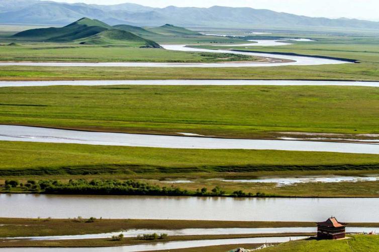 中国西部最适合春天自驾游好去处推荐，这4条西藏环线自驾线路值得你去征服