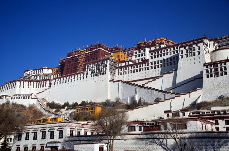 西藏这几个广为人知的景点最适合自驾游了，推荐5个西藏自驾游必去景点