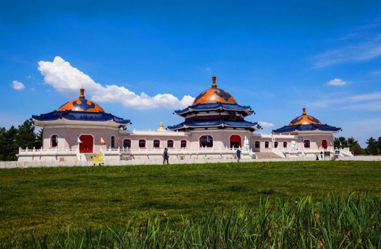 炎热夏季自驾游哪里好？内蒙古自驾游最佳游玩线路推荐，这四个景点不要错过！