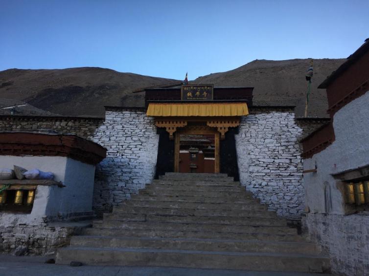 西藏自驾游最受欢迎的8大景点，西藏自驾圣地推荐，一场洗涤心灵的绝美之旅