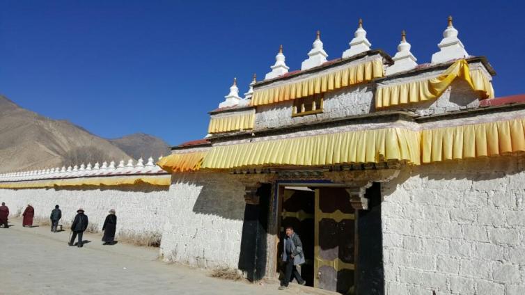 西藏自驾游最受欢迎的10个景点推荐，西藏那些不得不去的绝美自驾圣地都在这儿了