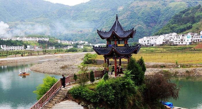 自驾游去陕西这几个目的地一定不要错过，陕南这座村庄藏了一个“小婺源”！