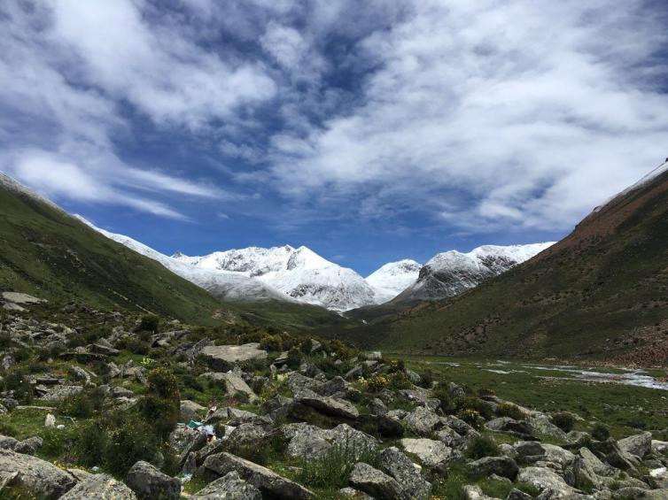 西藏最热门的适合自驾游的4个城市推荐，带你不知不觉间包揽西藏所有美景！