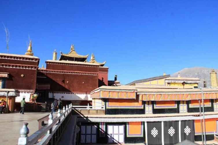 西藏自驾游这5个景点可千万不要错过了，春节想去西藏自驾游的小伙伴赶紧收藏！