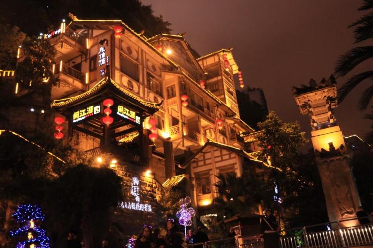 重庆自驾游必去景点清单，重庆最受欢迎的自驾游玩攻略