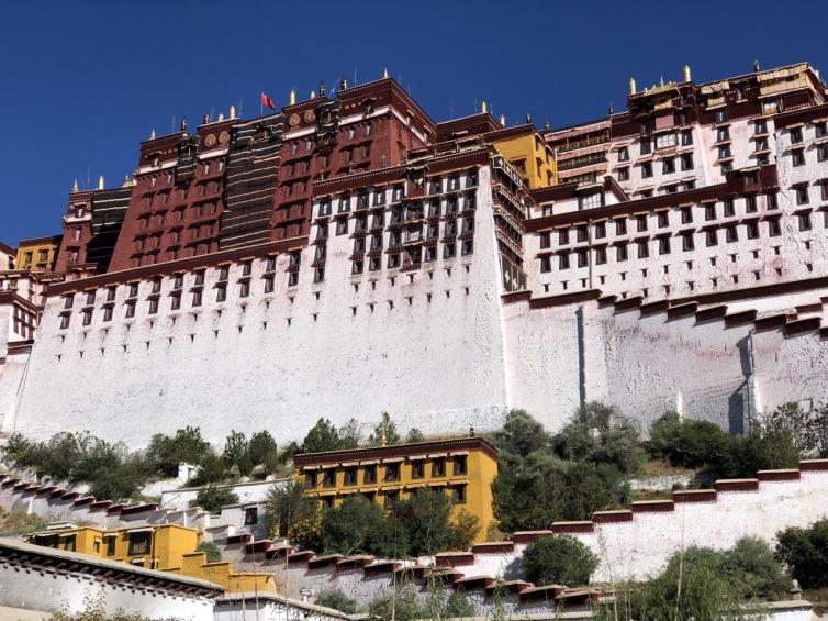 第一次去西藏藏自驾游的朋友们，西藏自驾游3大必去目的地和4大景点推荐