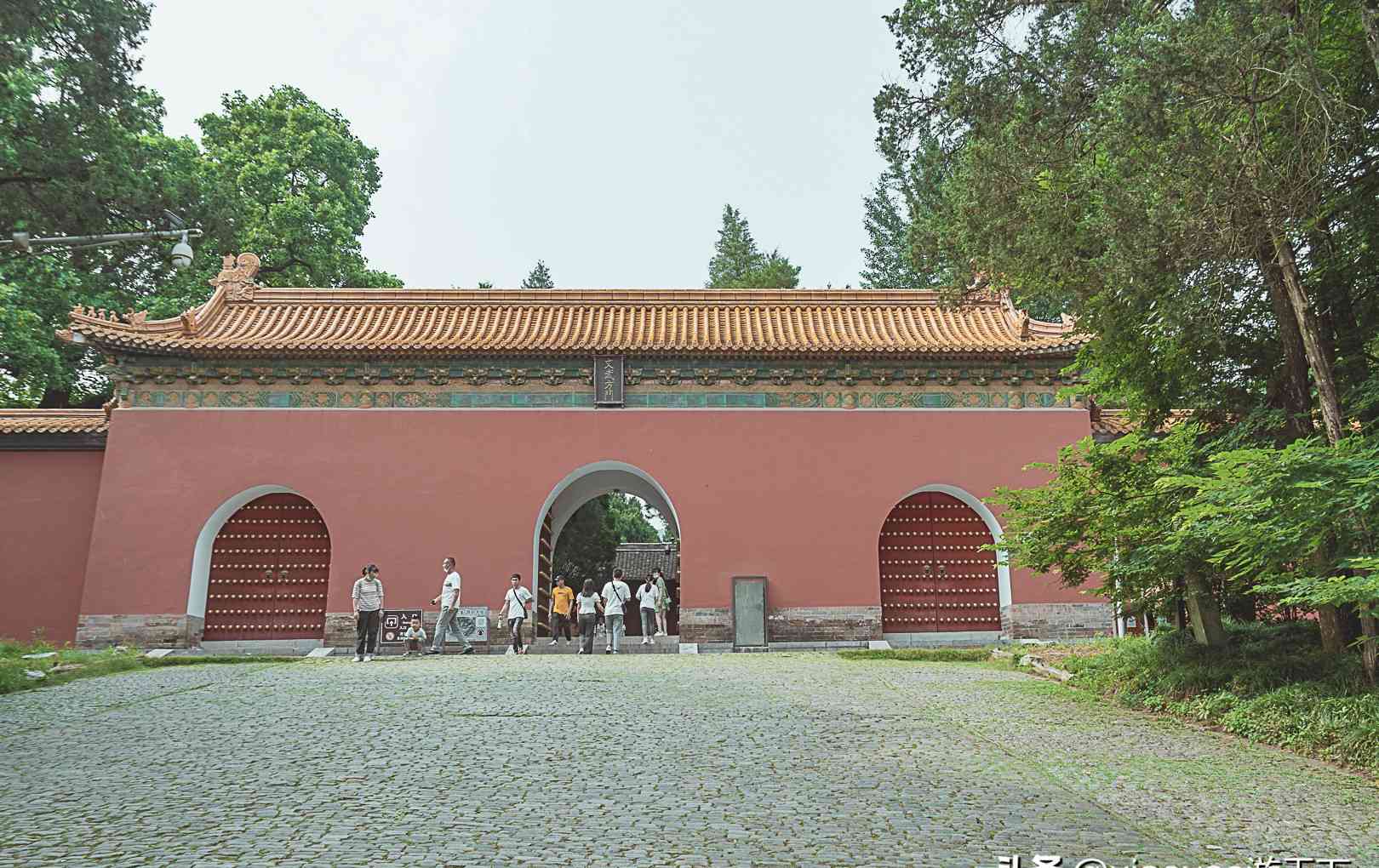 南京明东陵,一位没有当过皇帝的“帝陵”,其父亲和儿子都是皇帝