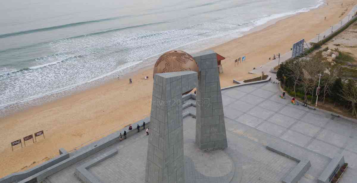 我国共有11座北回归线标志塔,唯有汕头这一座建在海岛上
