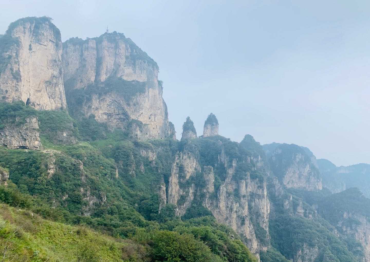 郑州驴友团一日游王莽岭，南太行风景最美的山峰，海拔1780米