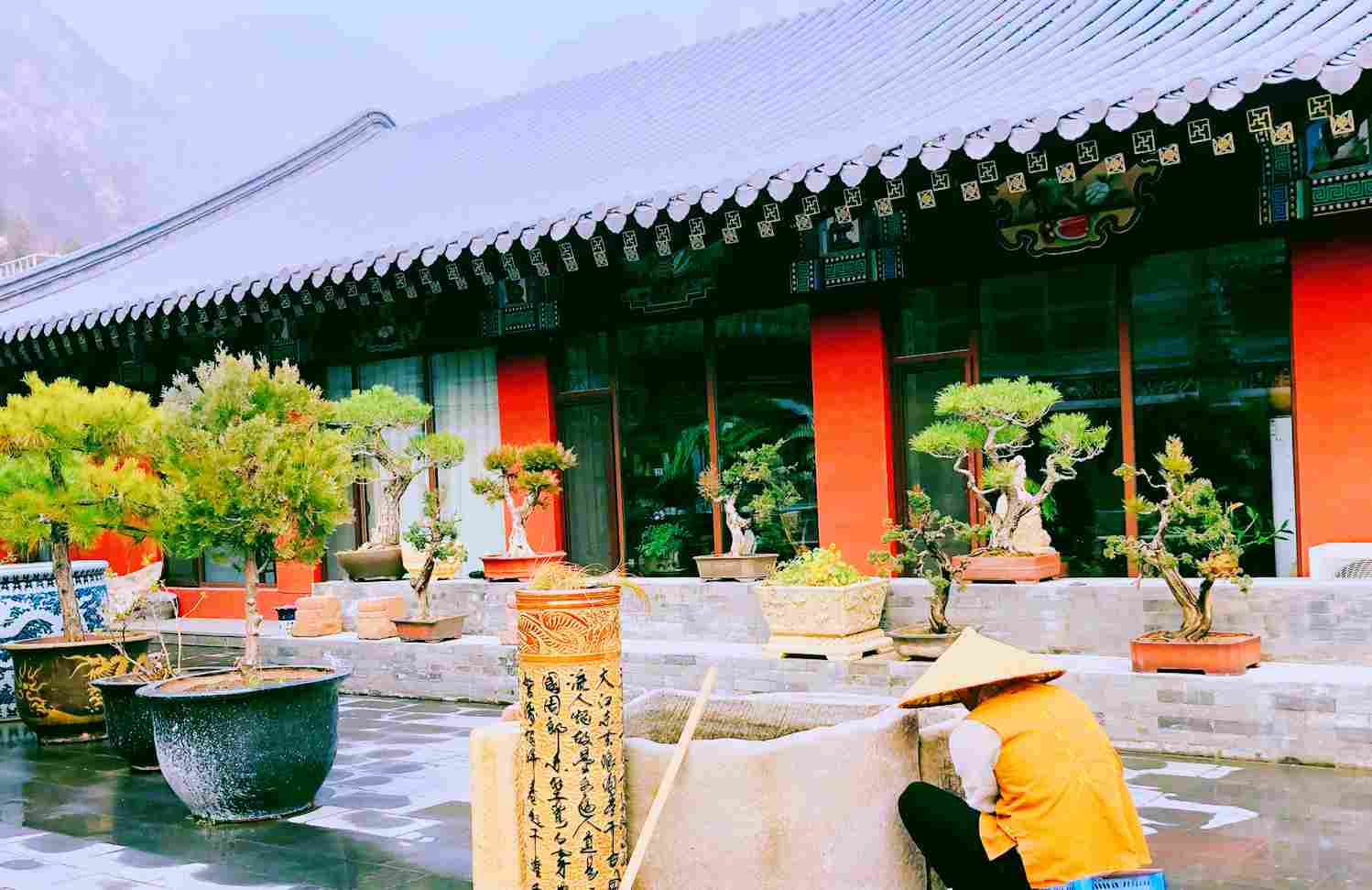 北京设计大胆的白瀑寺，佛像给人一种阴森感，却深受老司机的喜欢