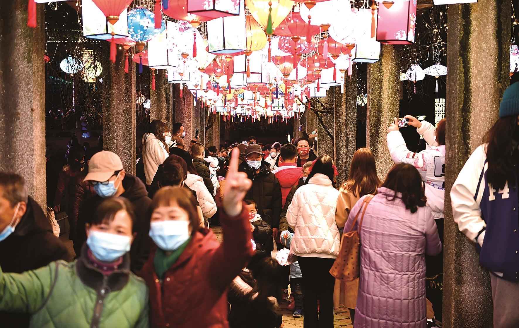 夜消费,业态还有展秀跑