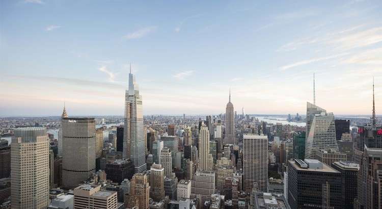 探索纽约10个必看地标和20个当代景点建筑