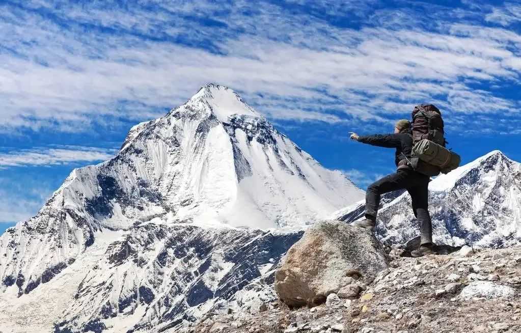 魔都上海有五座“百米高山”,其中两座远离上海境内,你都去过吗