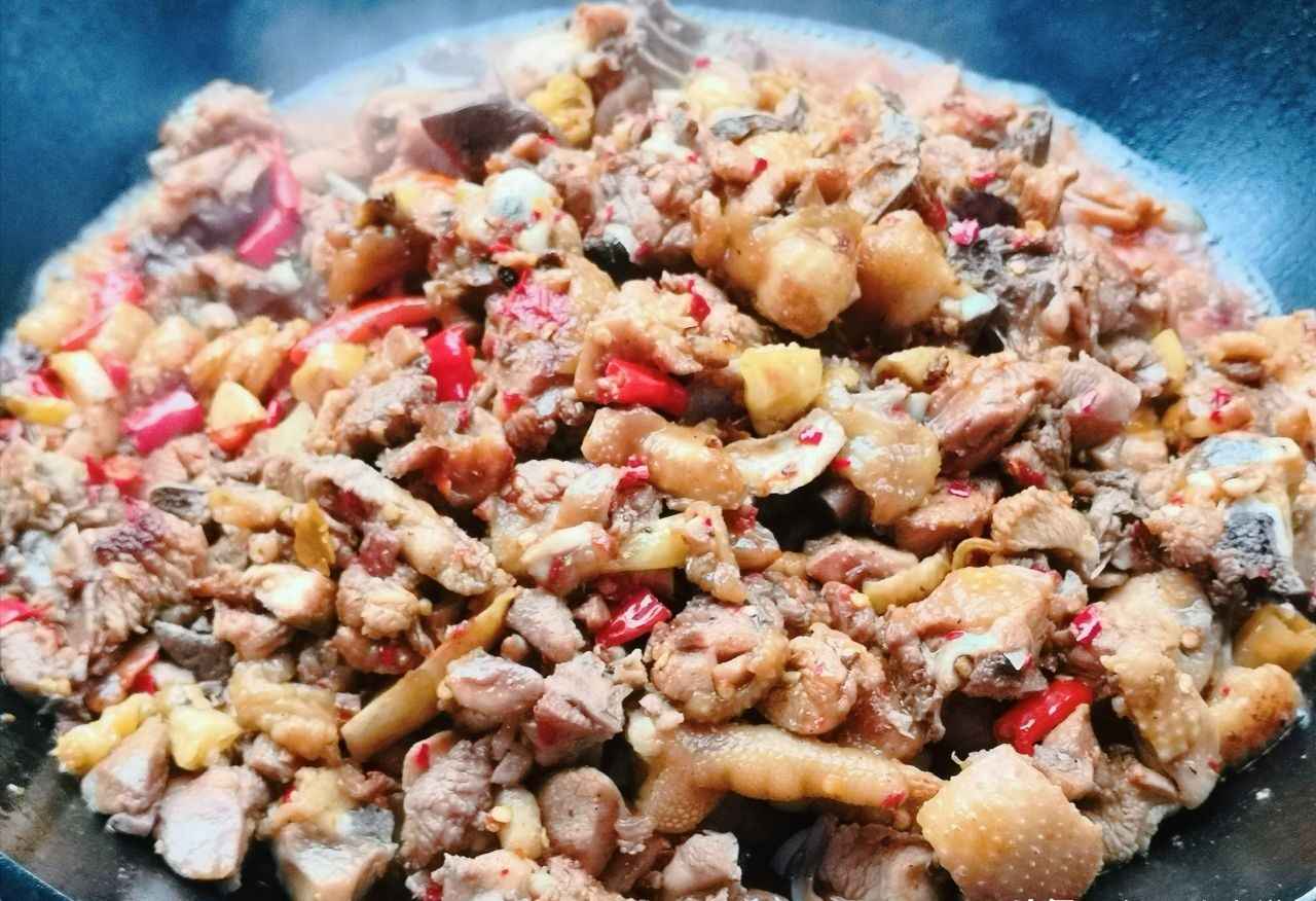 曲靖美食三大鸡,真正印证了那句“无鸡不成宴”的说法