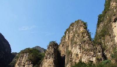 龙庆峡之攀登高峰