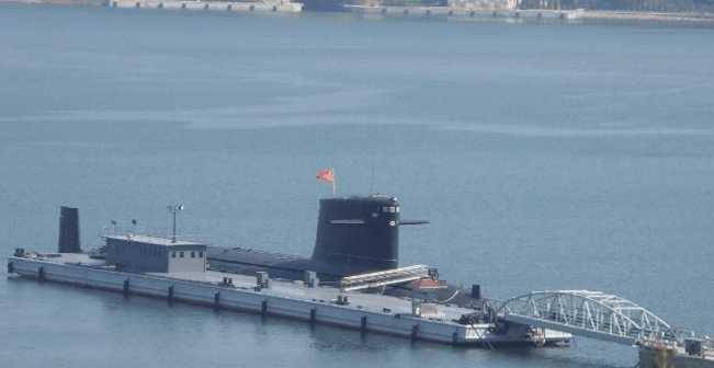 日媒曝光中国南海094核潜基地，美俄两国称棋差一招