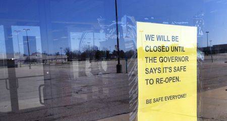 美密歇根州宣布全面重启 关停一年商家入不敷出